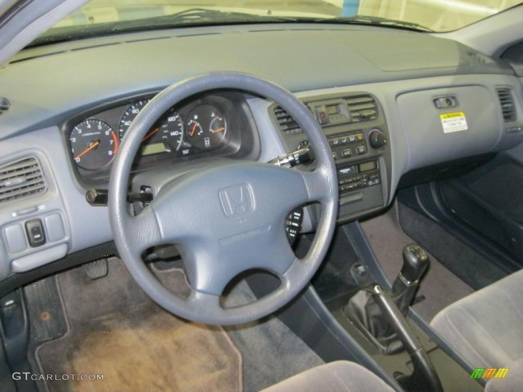 1999 Accord LX Sedan - Satin Silver Metallic / Lapis Blue photo #20