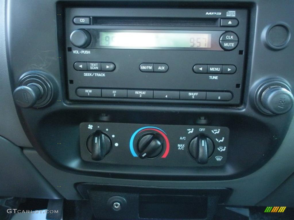 2008 Ford Ranger Sport Regular Cab Controls Photo #42388687