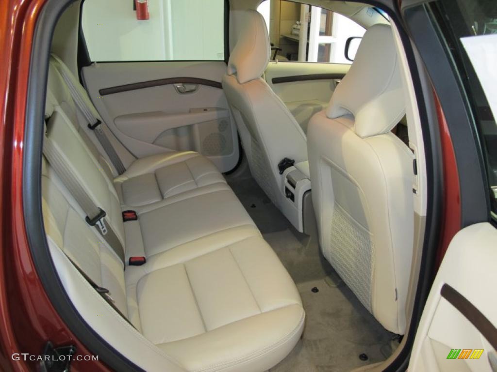 Sandstone Beige Interior 2011 Volvo XC70 3.2 Photo #42389563