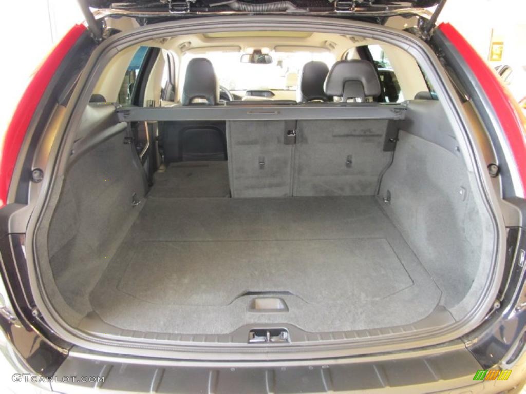 2011 Volvo XC60 T6 AWD Trunk Photo #42391951