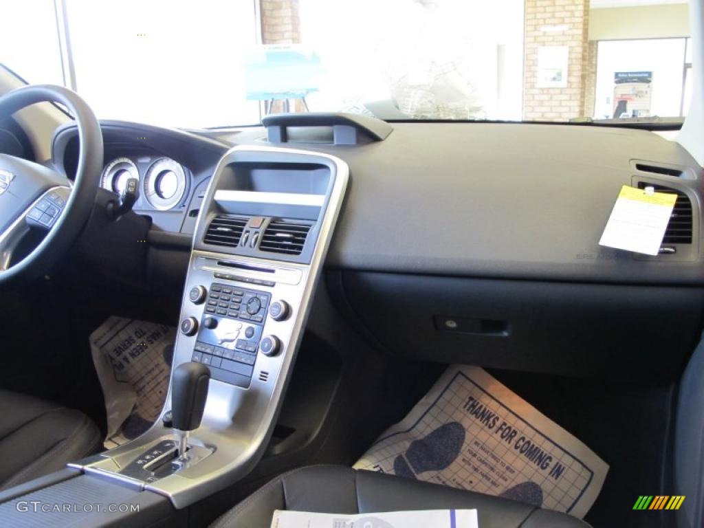 Anthracite Black Interior 2011 Volvo XC60 T6 AWD Photo #42391987