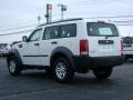Stone White - Nitro SXT 4x4 Photo No. 5