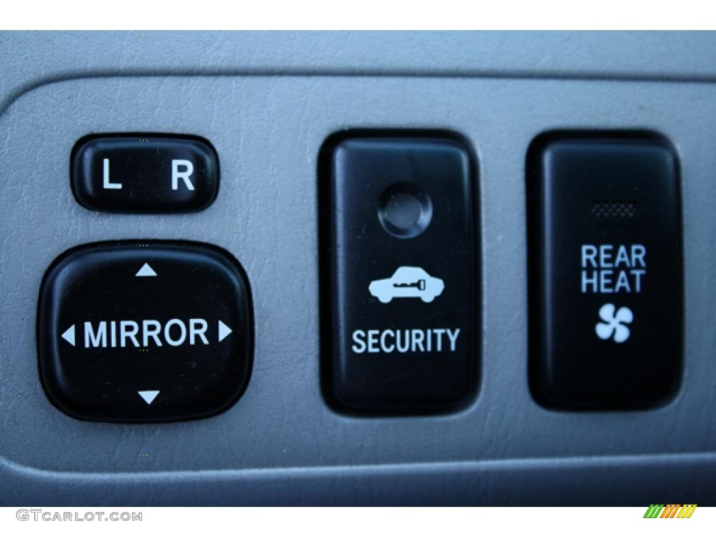 2007 Highlander Hybrid 4WD - Millenium Silver Metallic / Ash Gray photo #22