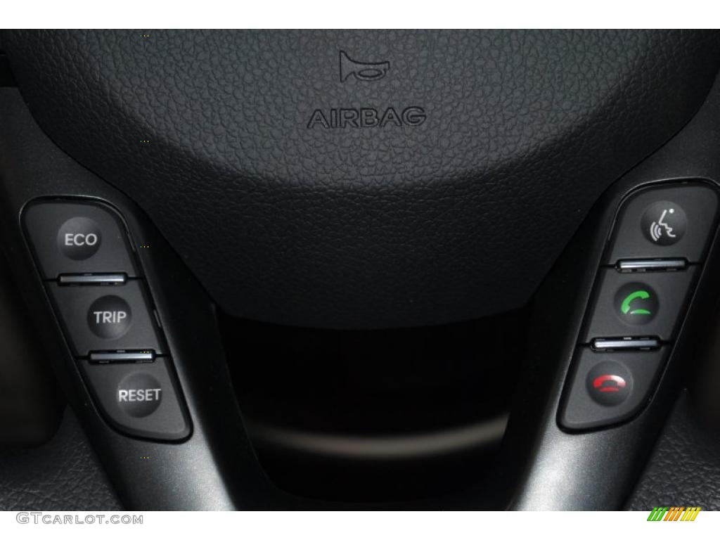 2011 Kia Optima LX Controls Photo #42398171