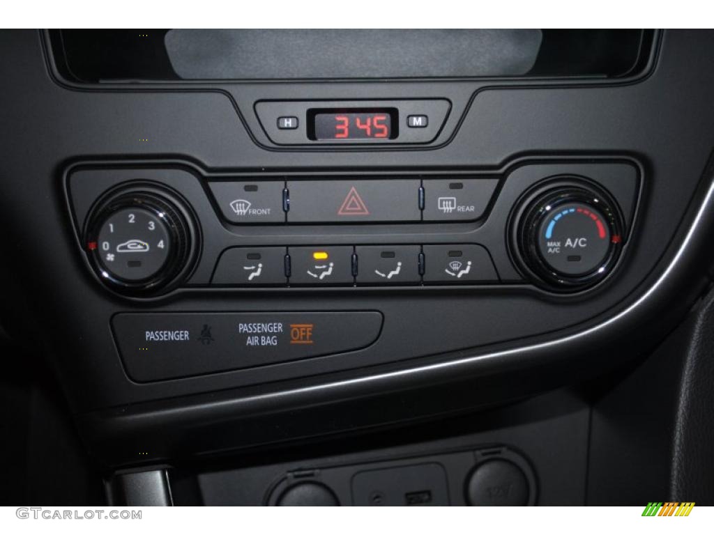 2011 Kia Optima LX Controls Photo #42398239