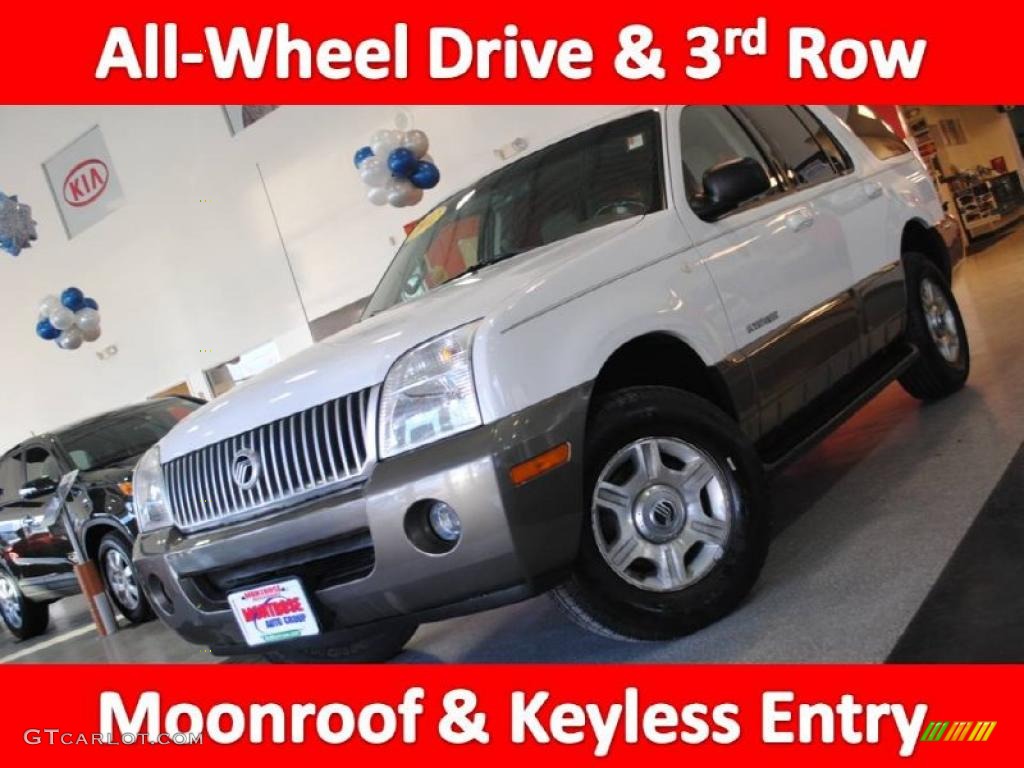 2002 Mountaineer AWD - Oxford White / Medium Dark Parchment photo #1