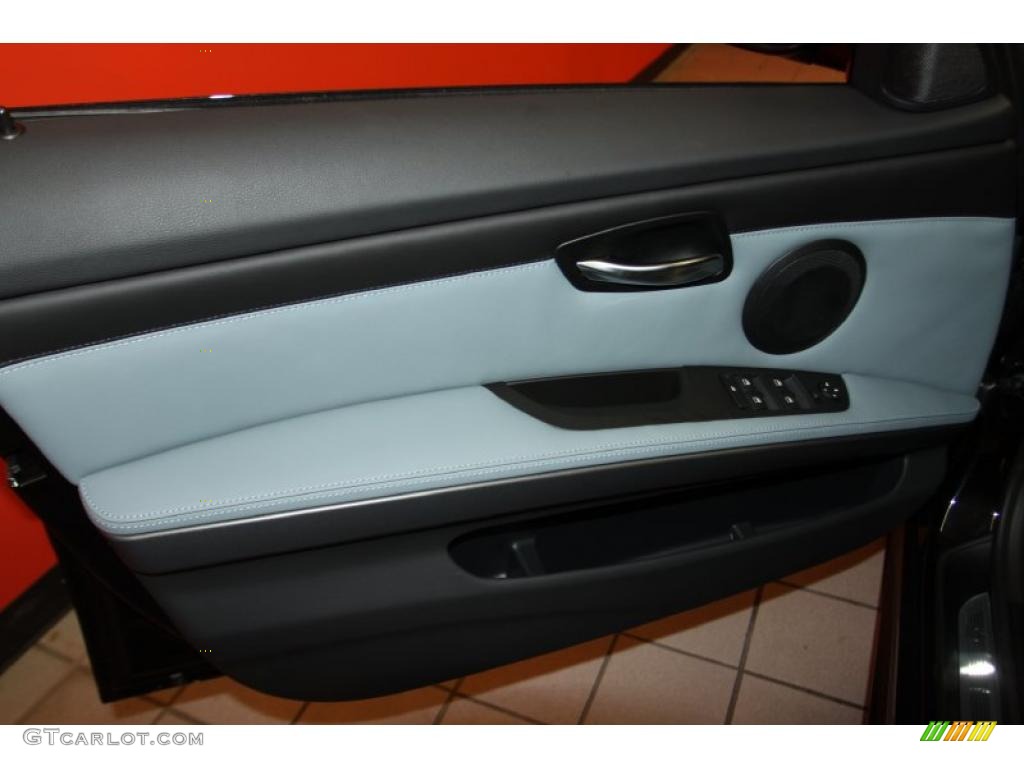 2011 BMW M3 Sedan Silver Novillo Leather Door Panel Photo #42399352