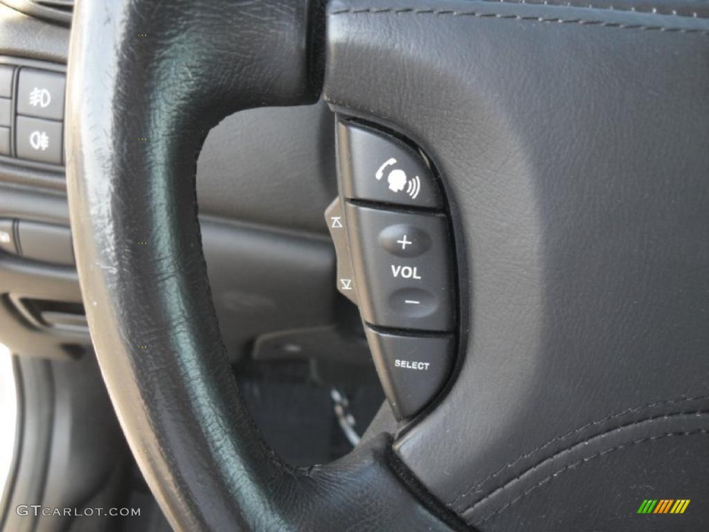2004 Jaguar S-Type 3.0 Controls Photo #42400404