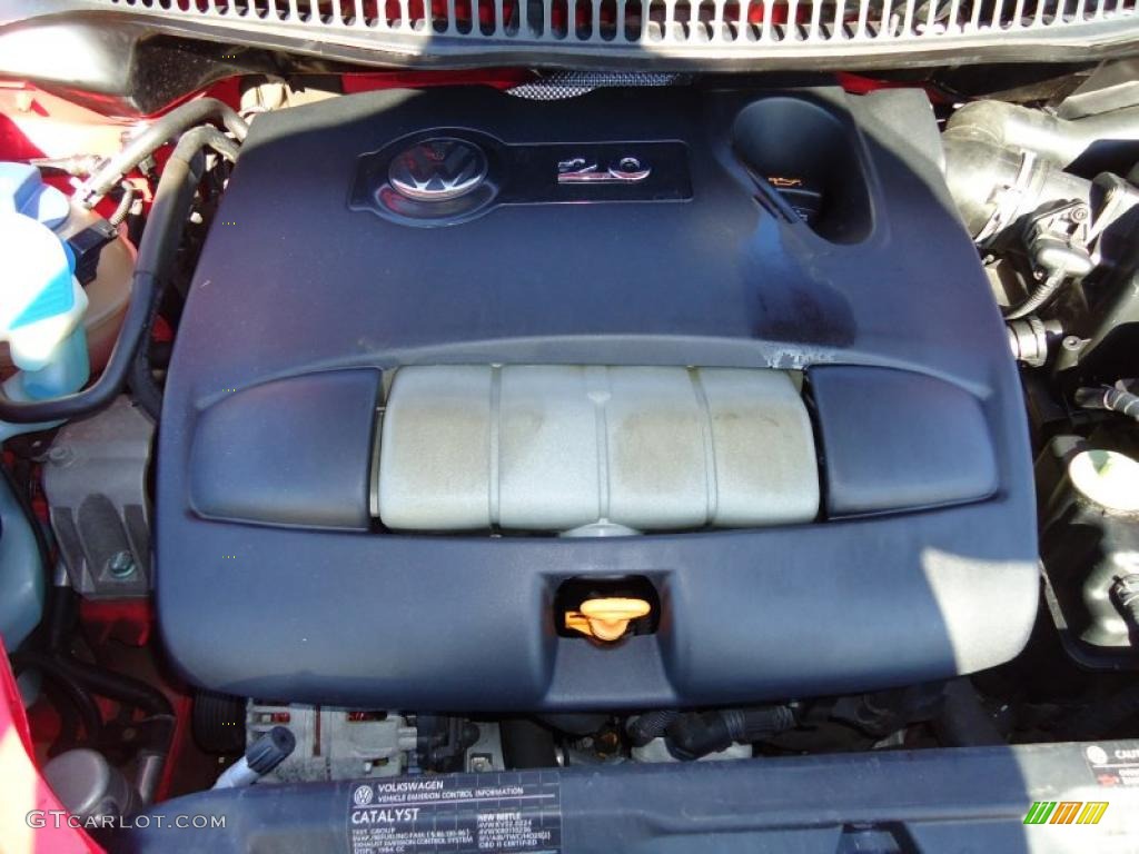 2004 Volkswagen New Beetle GLS Convertible 2.0 Liter SOHC 8-Valve 4 Cylinder Engine Photo #42400943