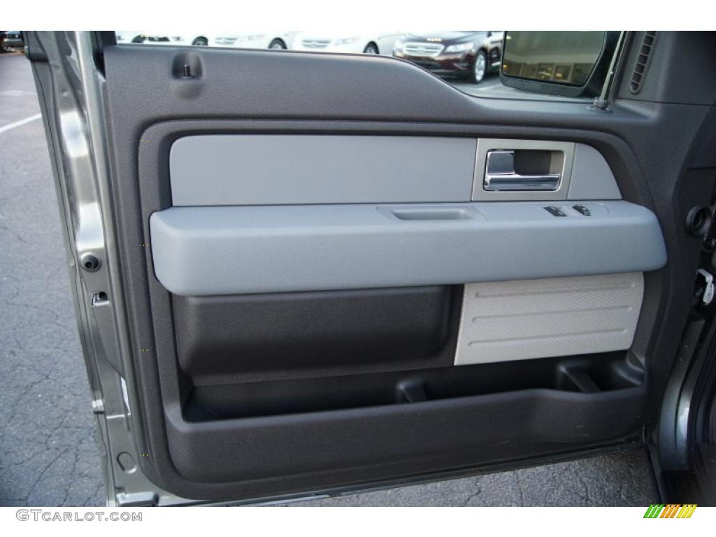 2011 Ford F150 XL Regular Cab Steel Gray Door Panel Photo #42402932