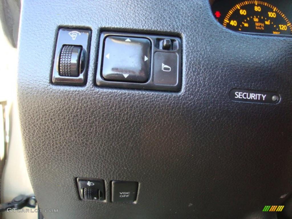 2003 Infiniti M 45 Sport Sedan Controls Photo #42402933