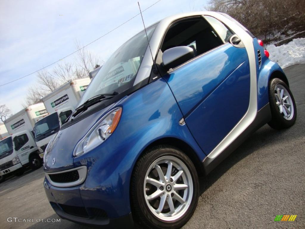 Blue Metallic Smart fortwo