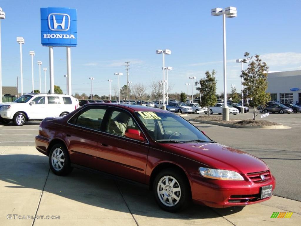 2002 Accord SE Sedan - Firepepper Red Pearl / Ivory photo #3