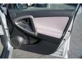2007 Classic Silver Metallic Toyota RAV4 I4  photo #17
