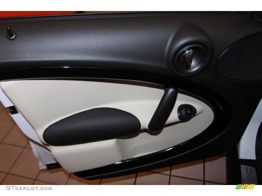 2011 Mini Cooper S Countryman All4 AWD Carbon Black Lounge Leather Door Panel Photo #42404731