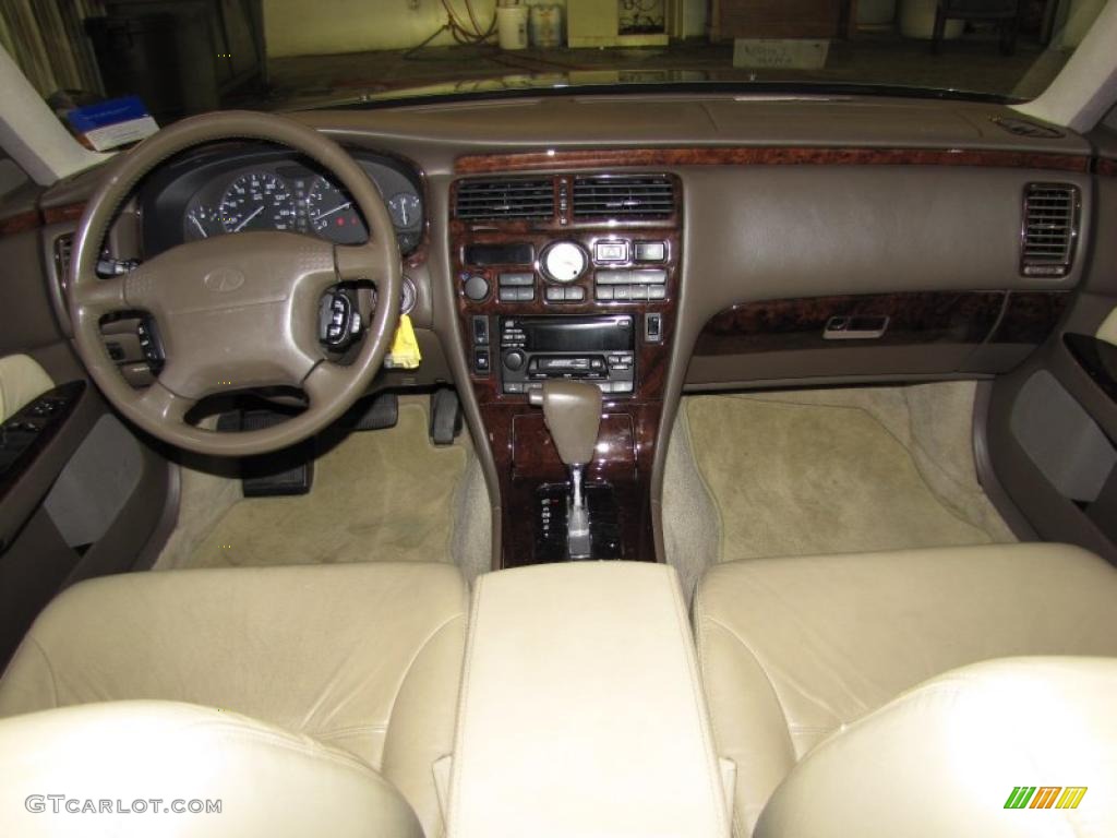 2000 Infiniti Q 45 Stone Beige Dashboard Photo #42413444