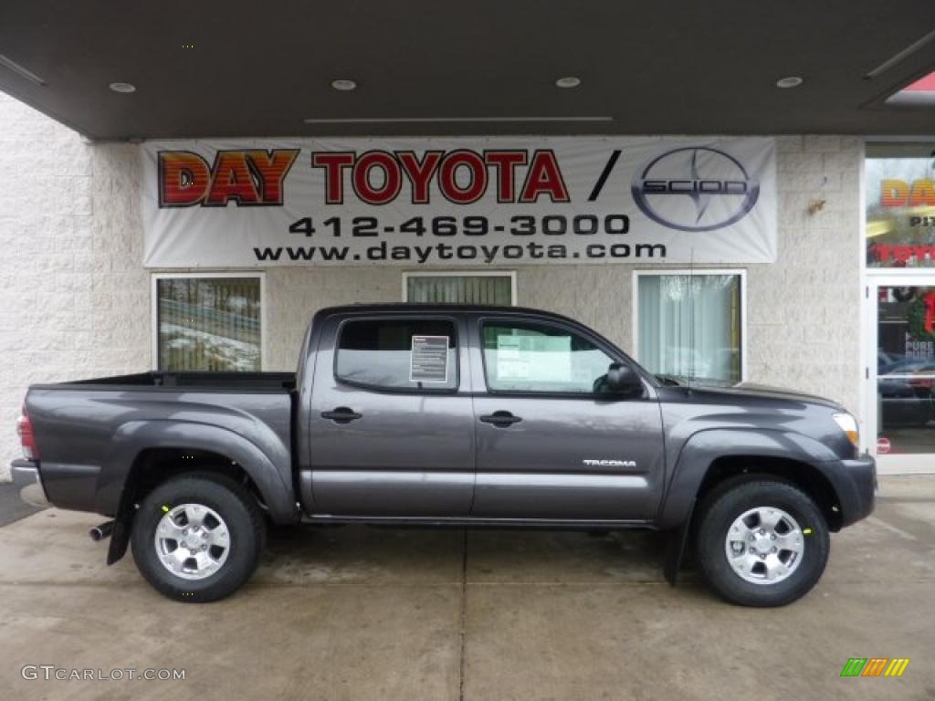 2011 Tacoma V6 SR5 Double Cab 4x4 - Magnetic Gray Metallic / Graphite Gray photo #1