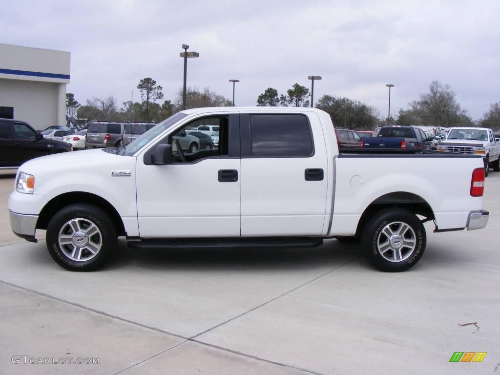 2006 F150 XLT SuperCrew - Oxford White / Medium/Dark Flint photo #2