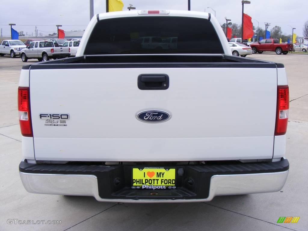 2006 F150 XLT SuperCrew - Oxford White / Medium/Dark Flint photo #7
