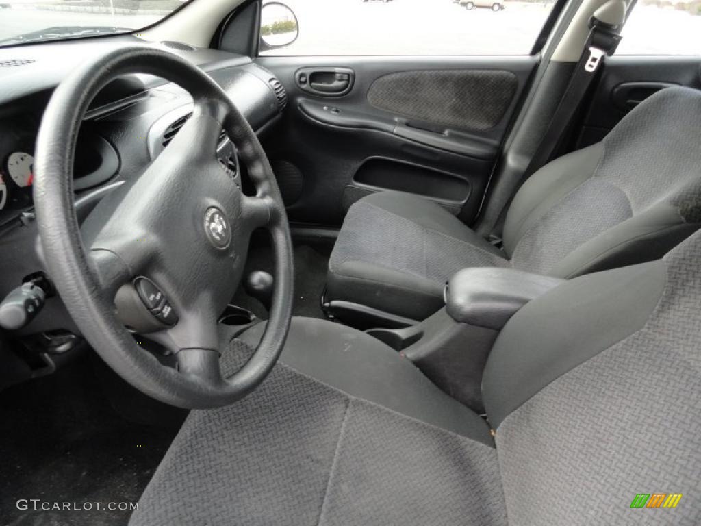 2002 Neon SXT - Bright Silver Metallic / Dark Slate Gray photo #12