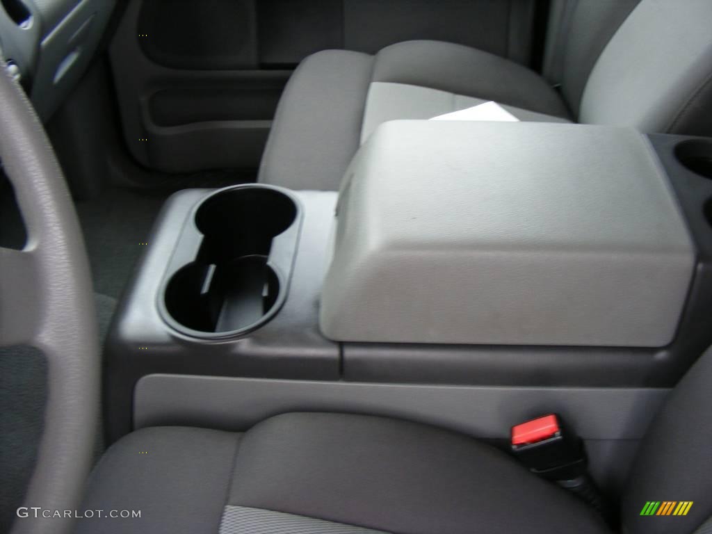 2006 F150 XLT SuperCrew - Oxford White / Medium/Dark Flint photo #33