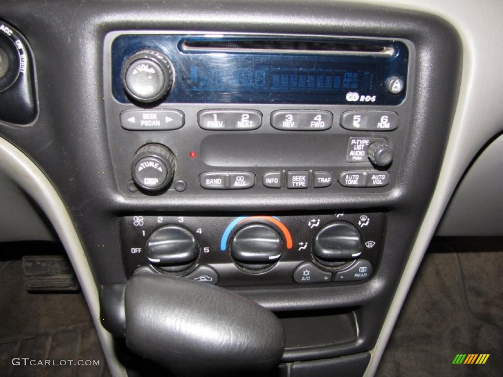 2002 Malibu Sedan - Dark Tropic Teal Metallic / Gray photo #20