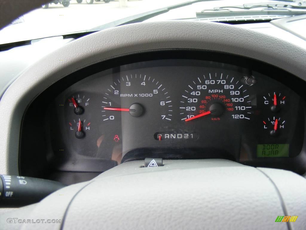 2006 F150 XLT SuperCrew - Oxford White / Medium/Dark Flint photo #38