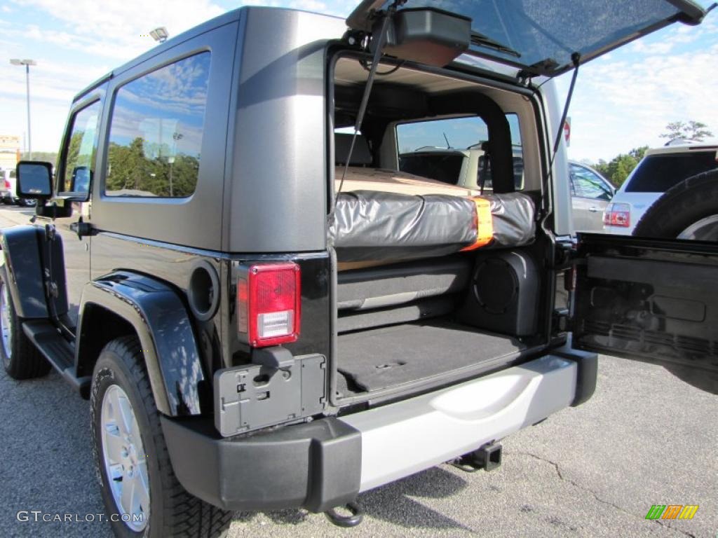 2010 Wrangler Sahara 4x4 - Black / Dark Slate Gray/Medium Slate Gray photo #12