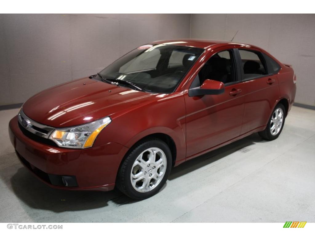 2009 Focus SES Sedan - Sangria Red Metallic / Medium Stone photo #3