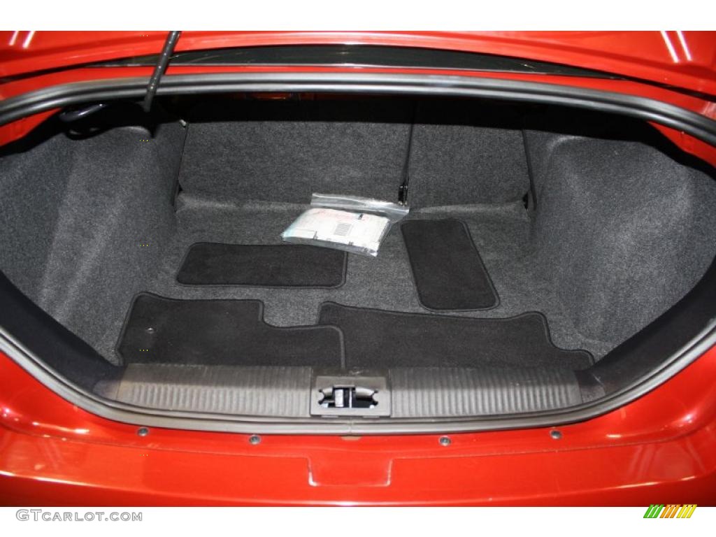 2009 Focus SES Sedan - Sangria Red Metallic / Medium Stone photo #32
