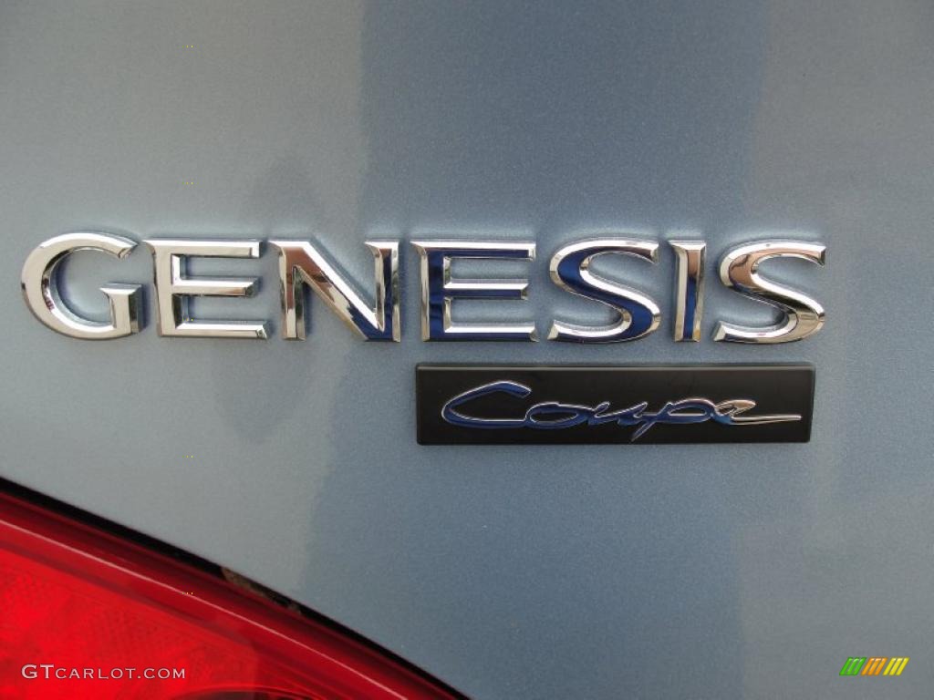 2011 Hyundai Genesis Coupe 2.0T Marks and Logos Photo #42430968