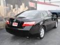 Black - Camry LE Photo No. 5