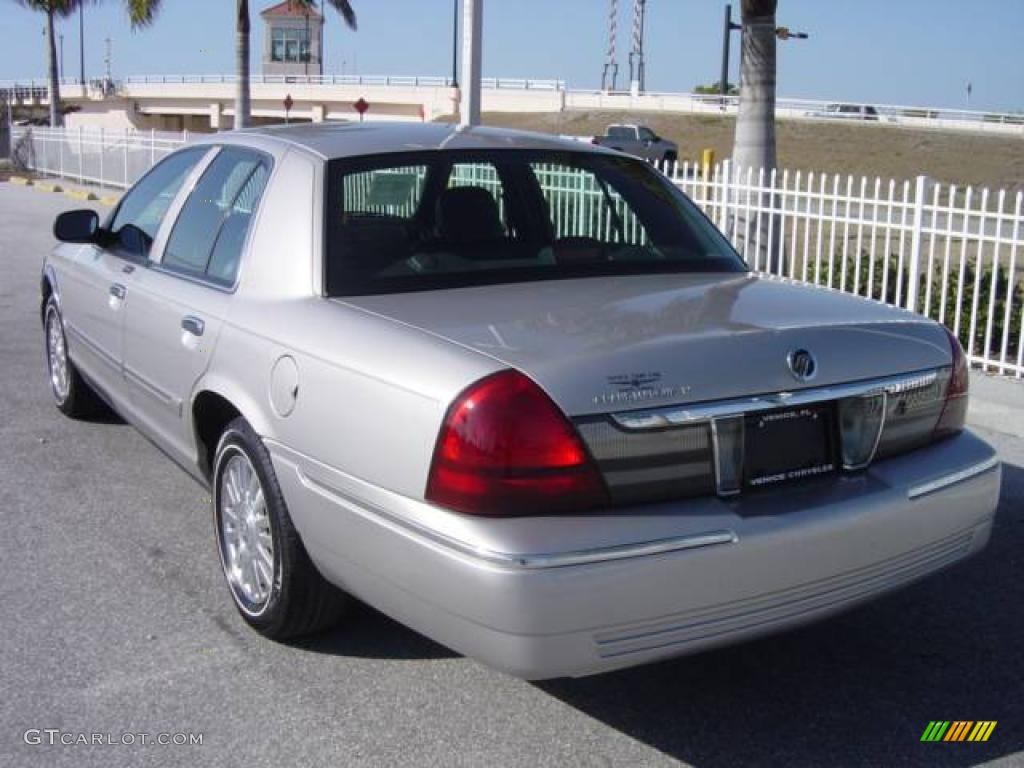 2006 Grand Marquis LS - Silver Birch Metallic / Charcoal Black photo #4