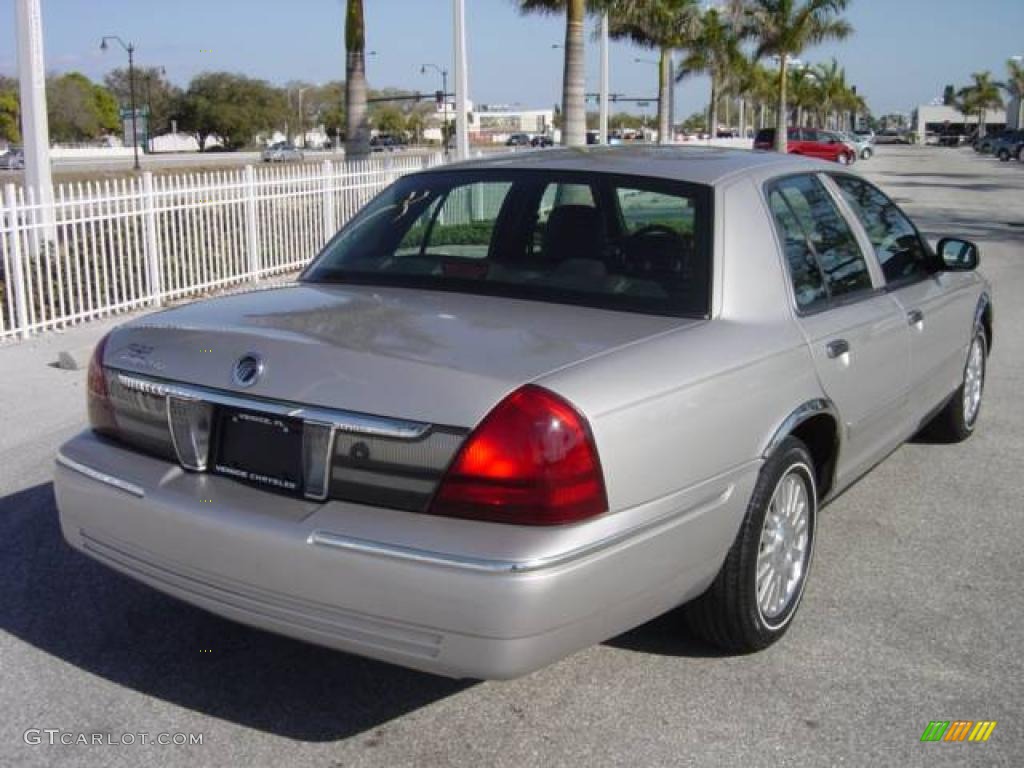 2006 Grand Marquis LS - Silver Birch Metallic / Charcoal Black photo #6
