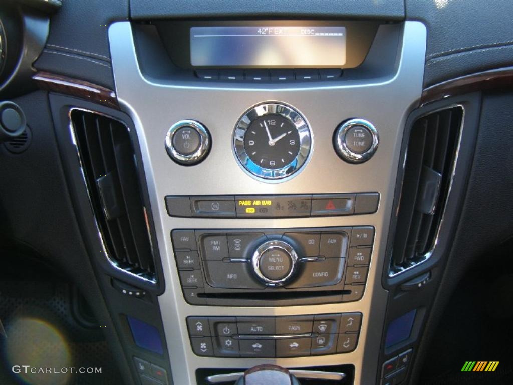 2011 Cadillac CTS 3.0 Sedan Controls Photo #42437100