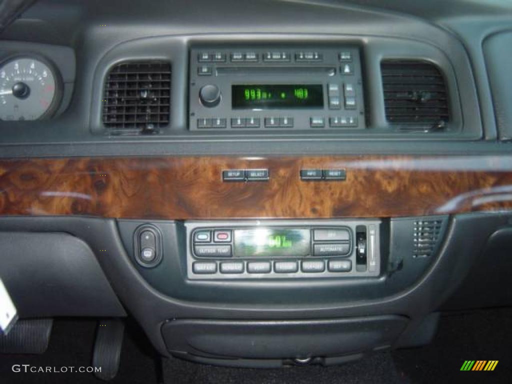 2006 Grand Marquis LS - Silver Birch Metallic / Charcoal Black photo #14