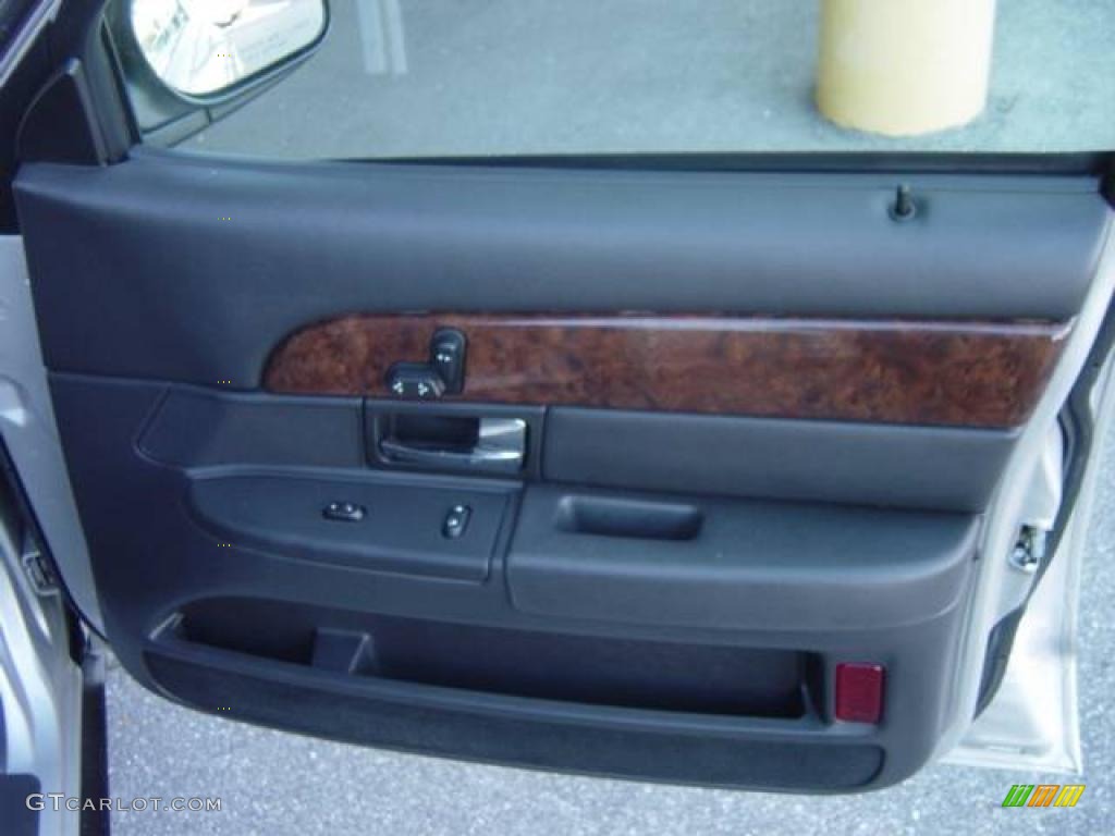 2006 Grand Marquis LS - Silver Birch Metallic / Charcoal Black photo #25