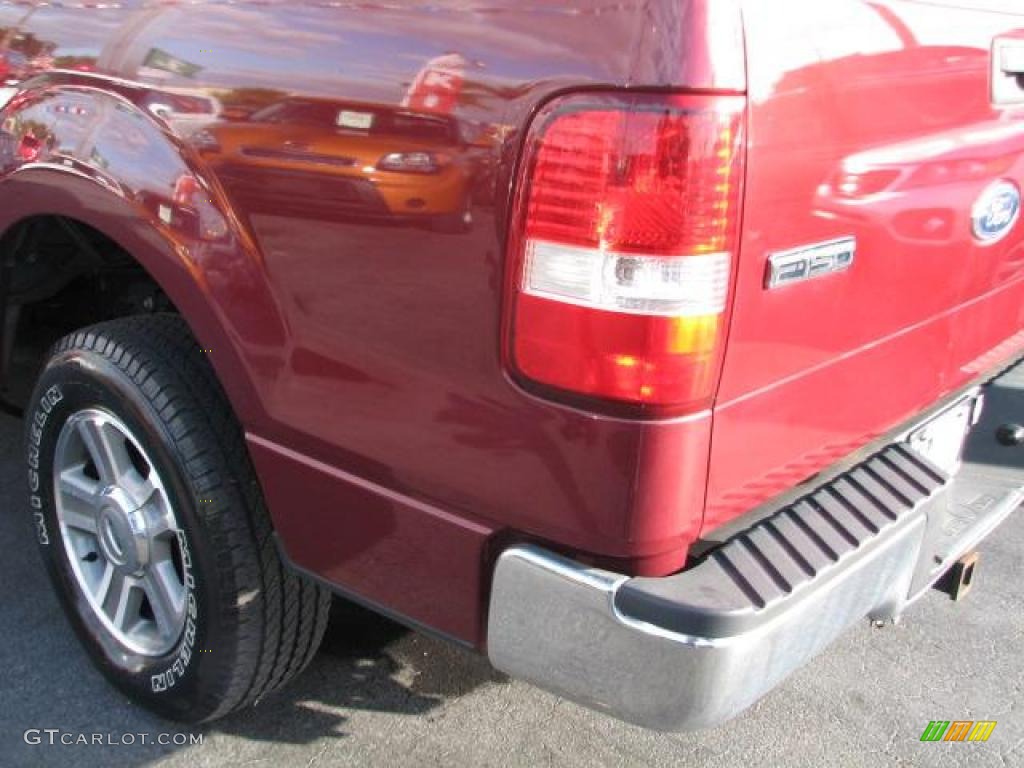 2005 F150 XLT SuperCrew - Dark Toreador Red Metallic / Medium Flint Grey photo #8