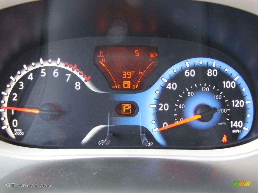 2011 Nissan Cube 1.8 SL Gauges Photo #42438572