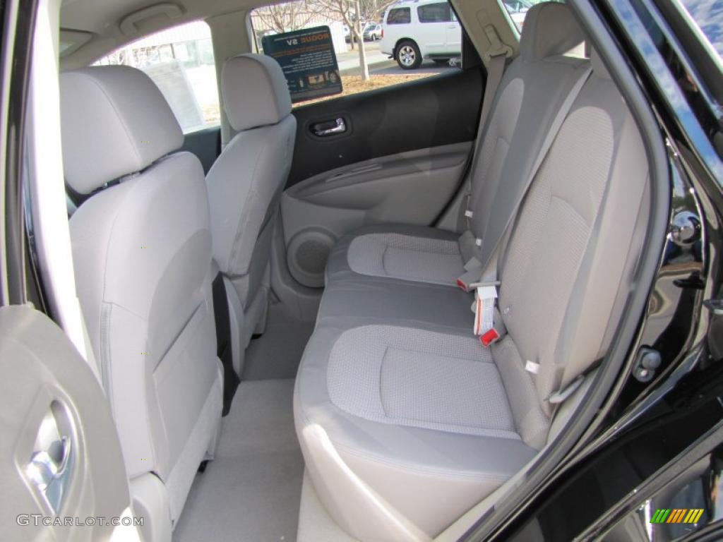 2011 Rogue SV - Wicked Black / Gray photo #10