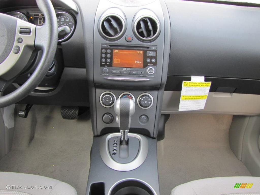 2011 Rogue SV - Wicked Black / Gray photo #13