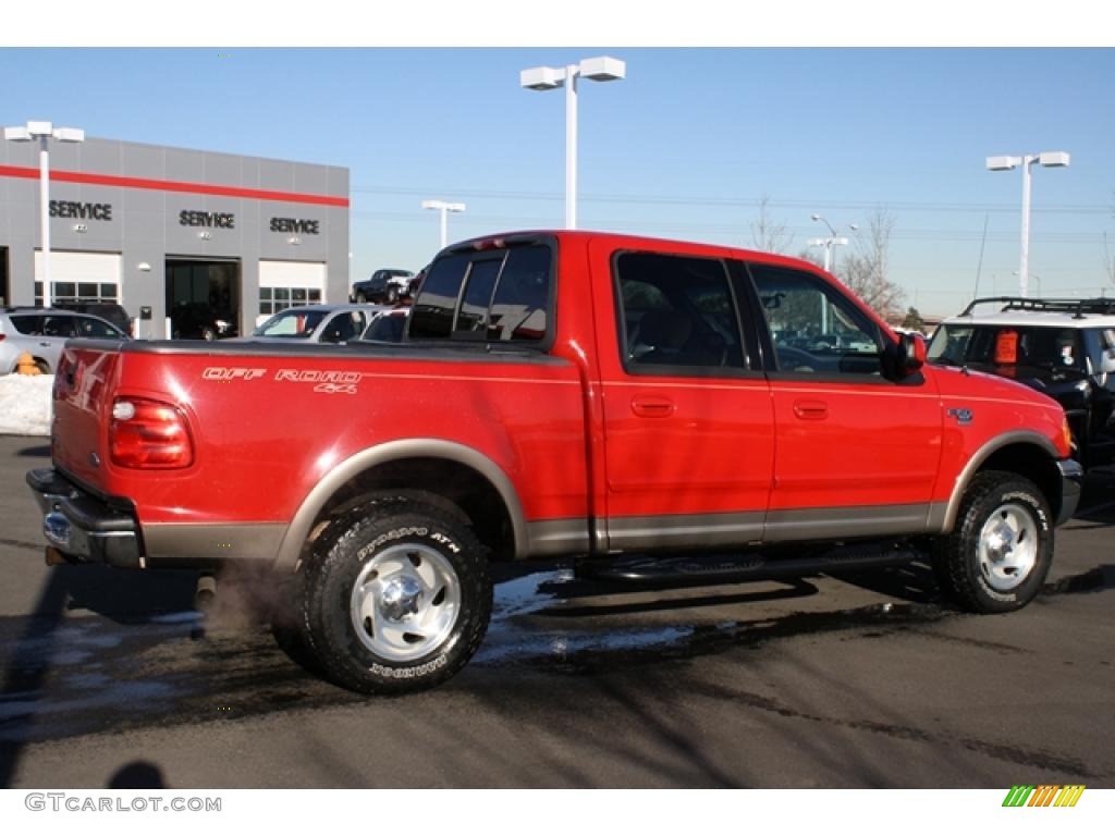 2001 F150 XLT SuperCrew 4x4 - Bright Red / Medium Graphite photo #2