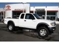 Super White 2001 Toyota Tacoma V6 TRD Xtracab 4x4