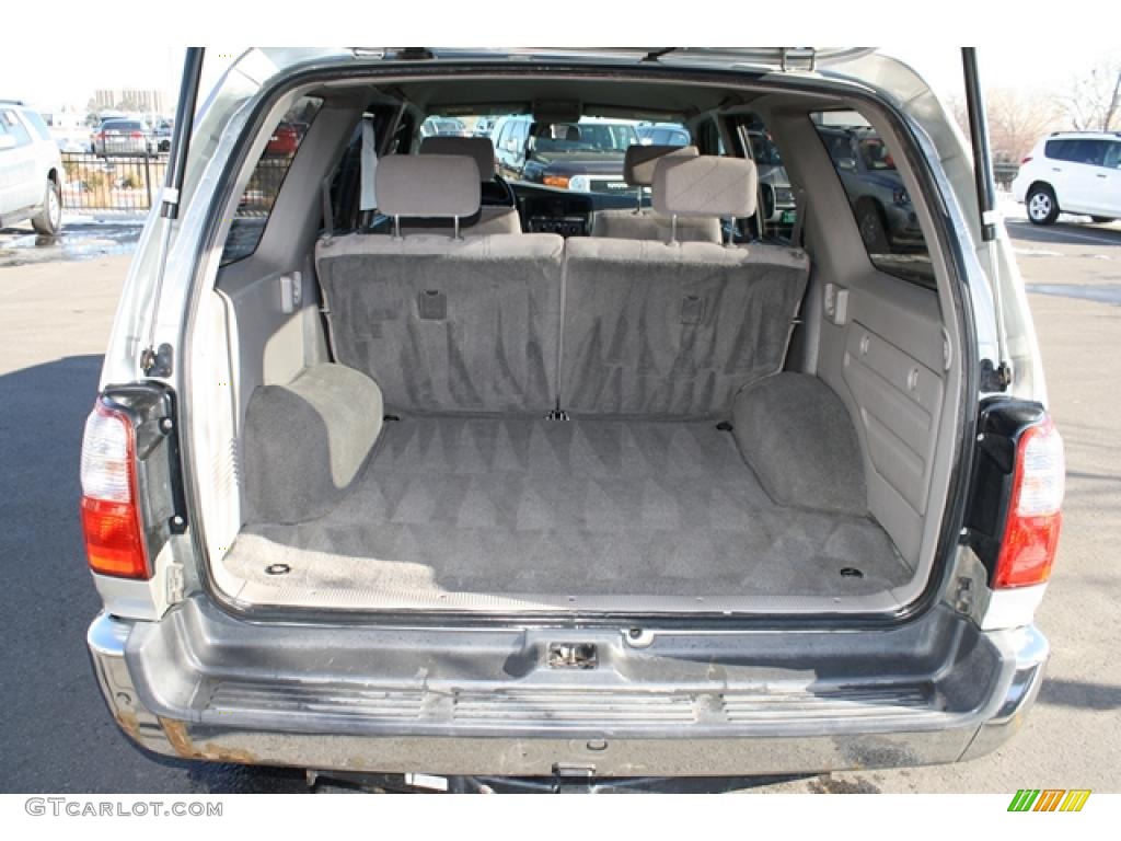 2002 4Runner SR5 4x4 - Millennium Silver Metallic / Gray photo #26