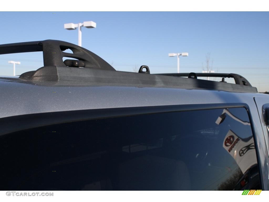 2002 4Runner SR5 4x4 - Millennium Silver Metallic / Gray photo #28