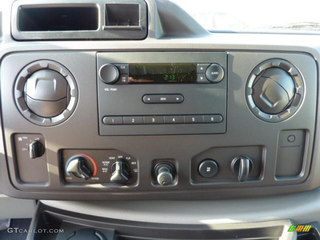 2011 Ford E Series Van E250 XL Cargo Controls Photo #42447935