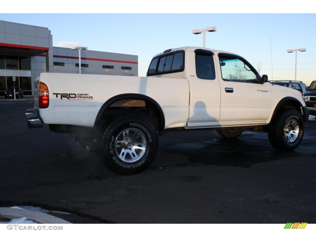 1998 Tacoma V6 TRD Extended Cab 4x4 - White / Gray photo #2