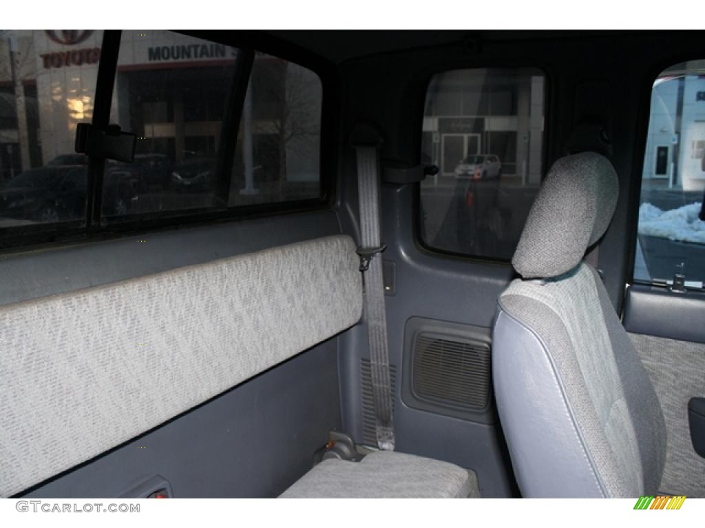 1998 Tacoma V6 TRD Extended Cab 4x4 - White / Gray photo #11