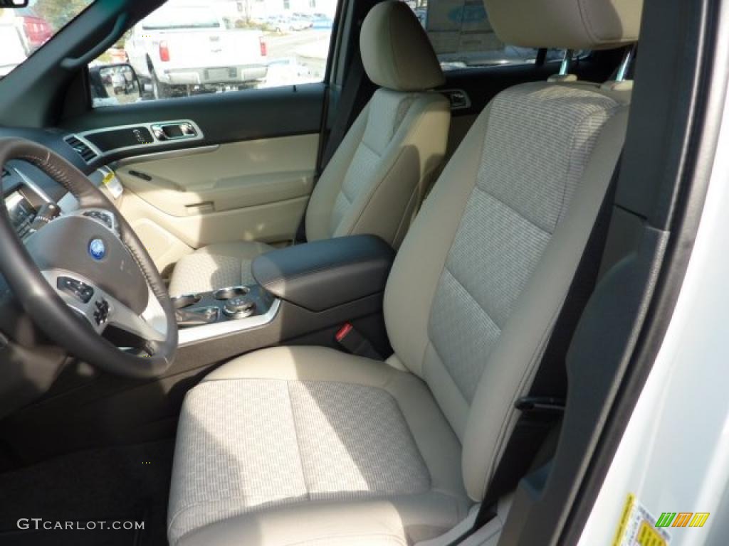 Medium Light Stone Interior 2011 Ford Explorer XLT 4WD Photo #42448307