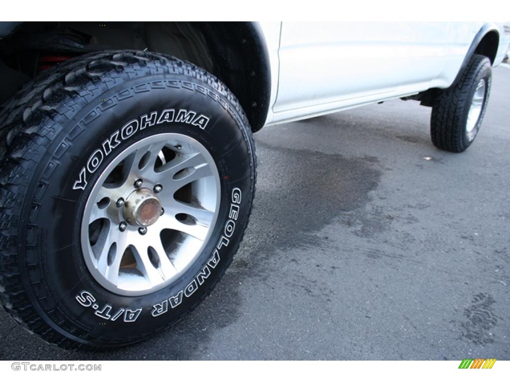 1998 Toyota Tacoma V6 TRD Extended Cab 4x4 Wheel Photos